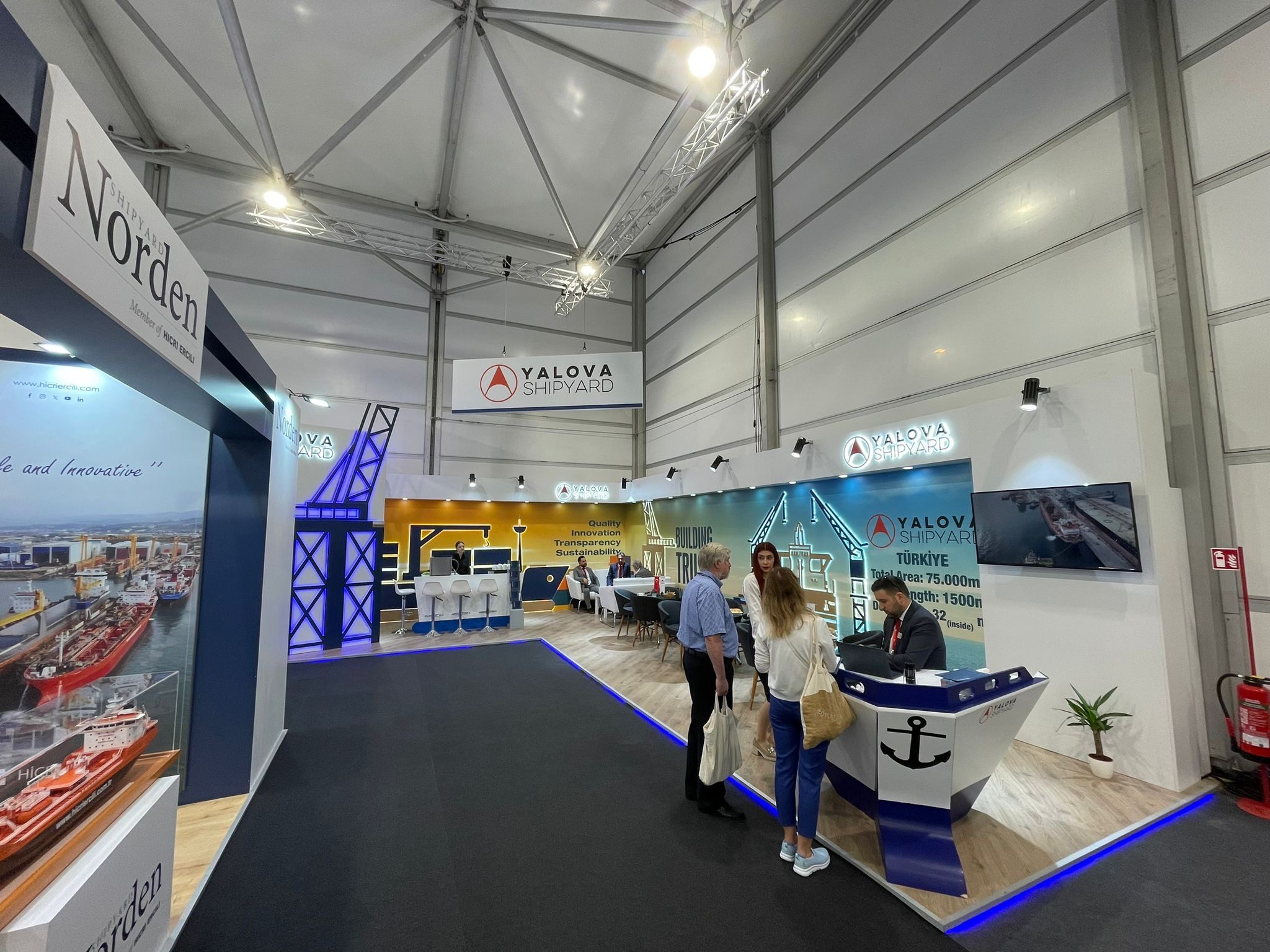 Dikey Design exhibition stand project view 47