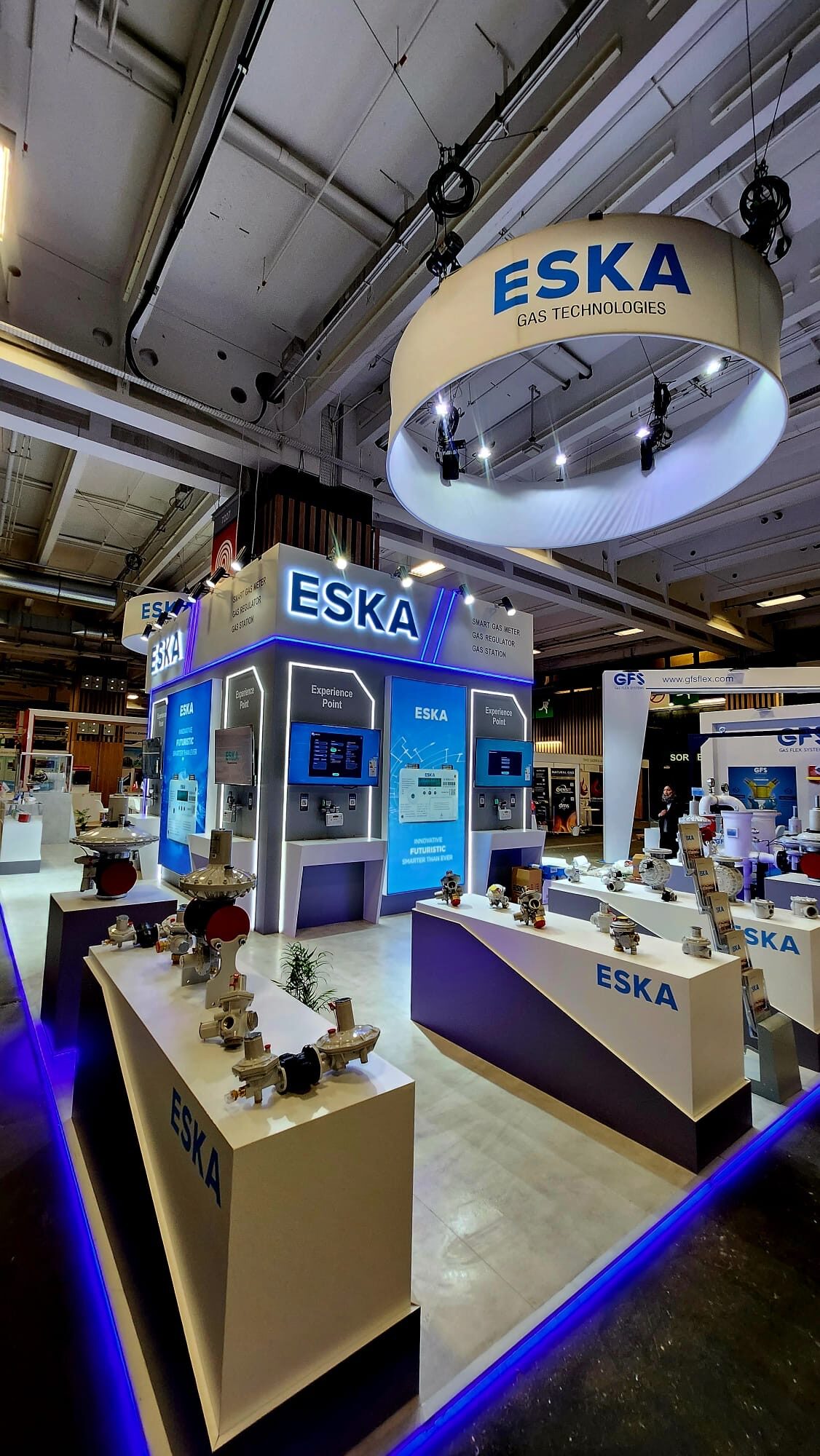 Dikey Design exhibition stand project view 95